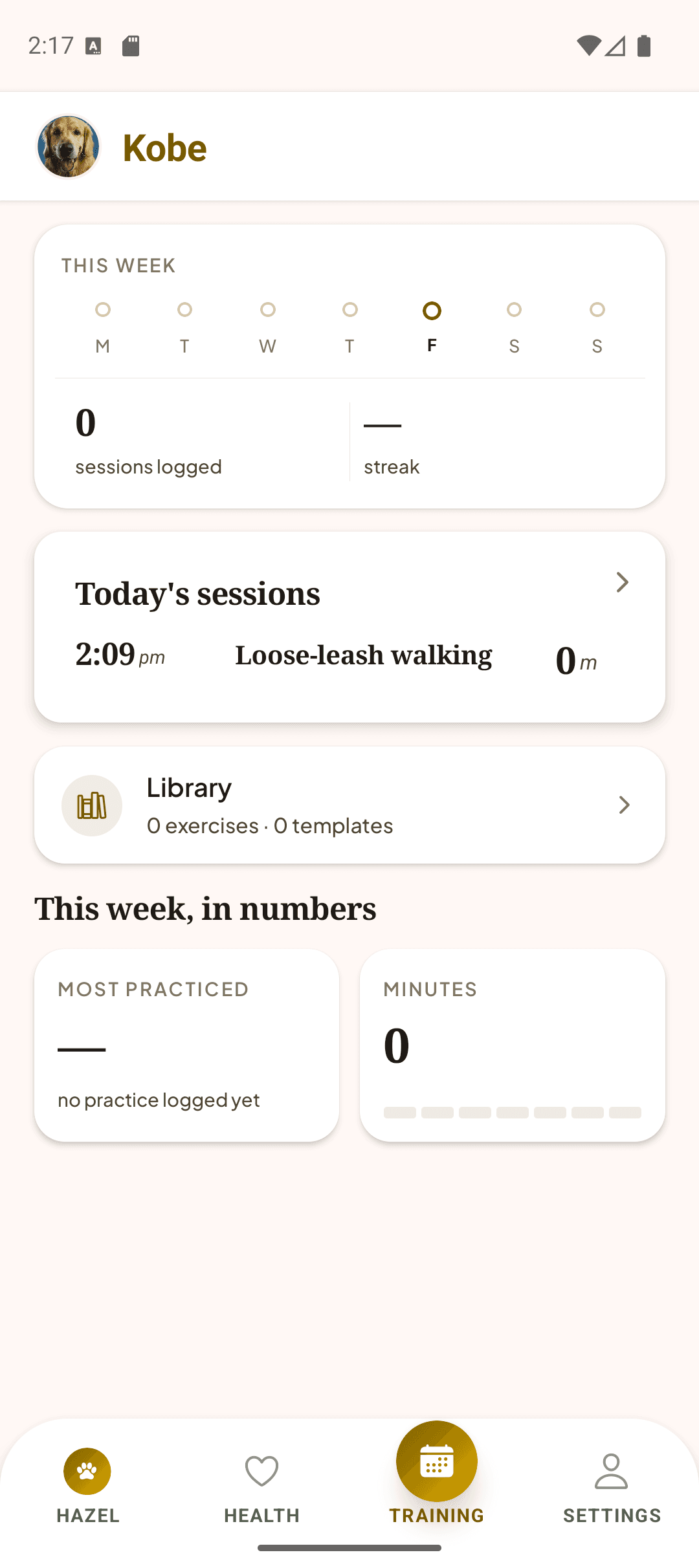Training dashboard with weekly sessions and progress stats